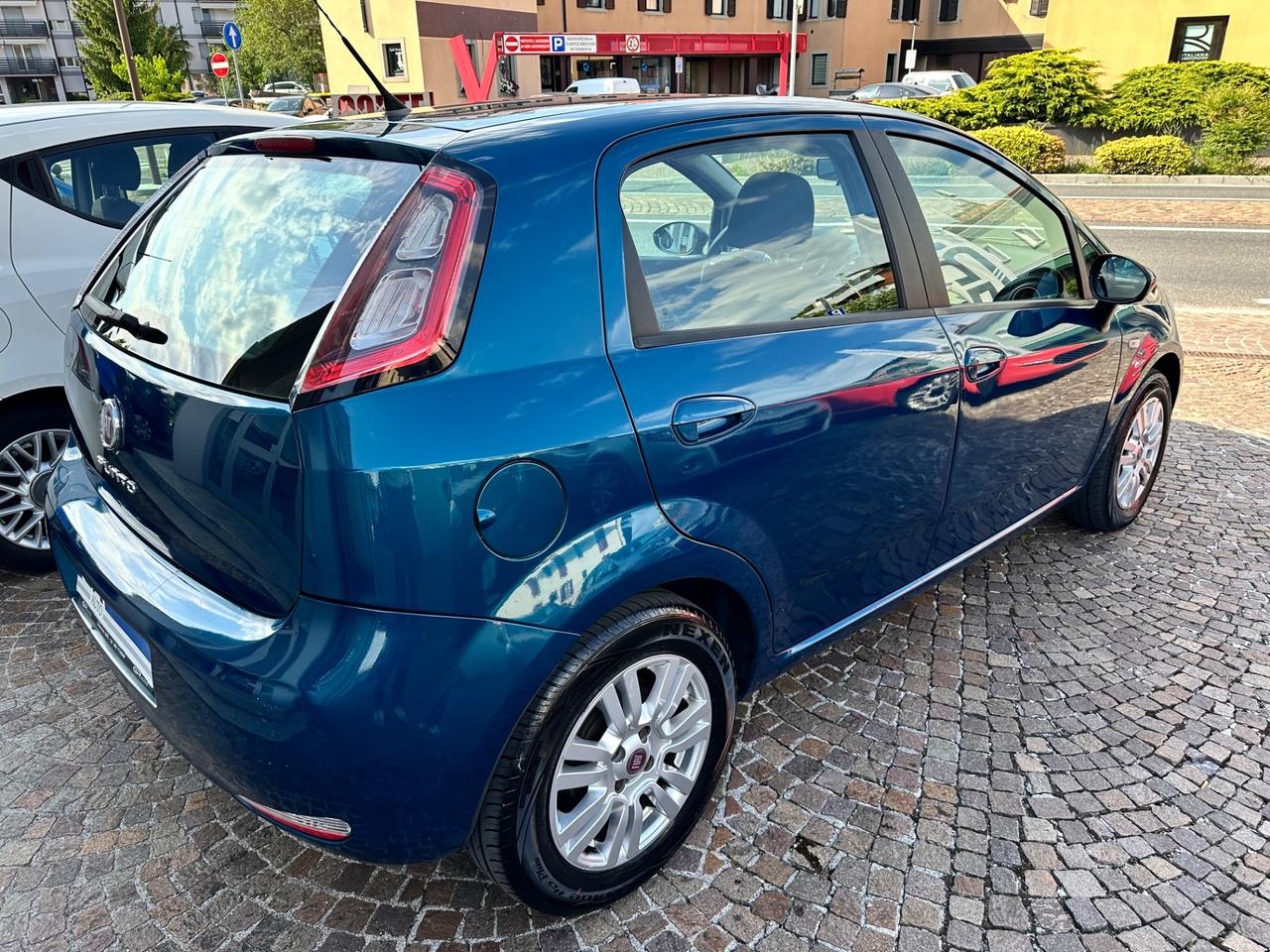 Fiat Punto Evo 1.3Mjt 75Cv 5P DYNAMIC -Neopatentati