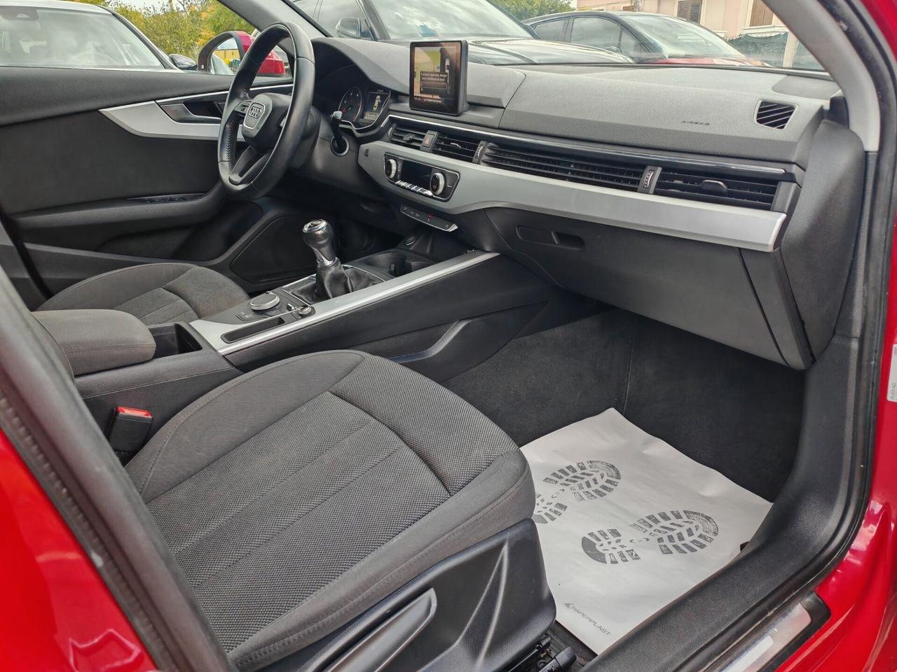 Audi A4 Avant 2.0 TDI 150CV Navig led 2018