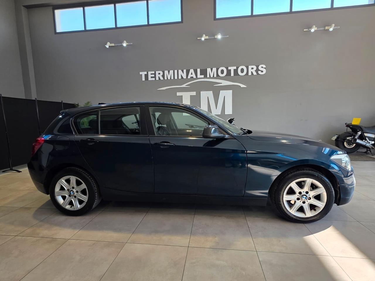 Bmw Serie 1 116d 5p. Business