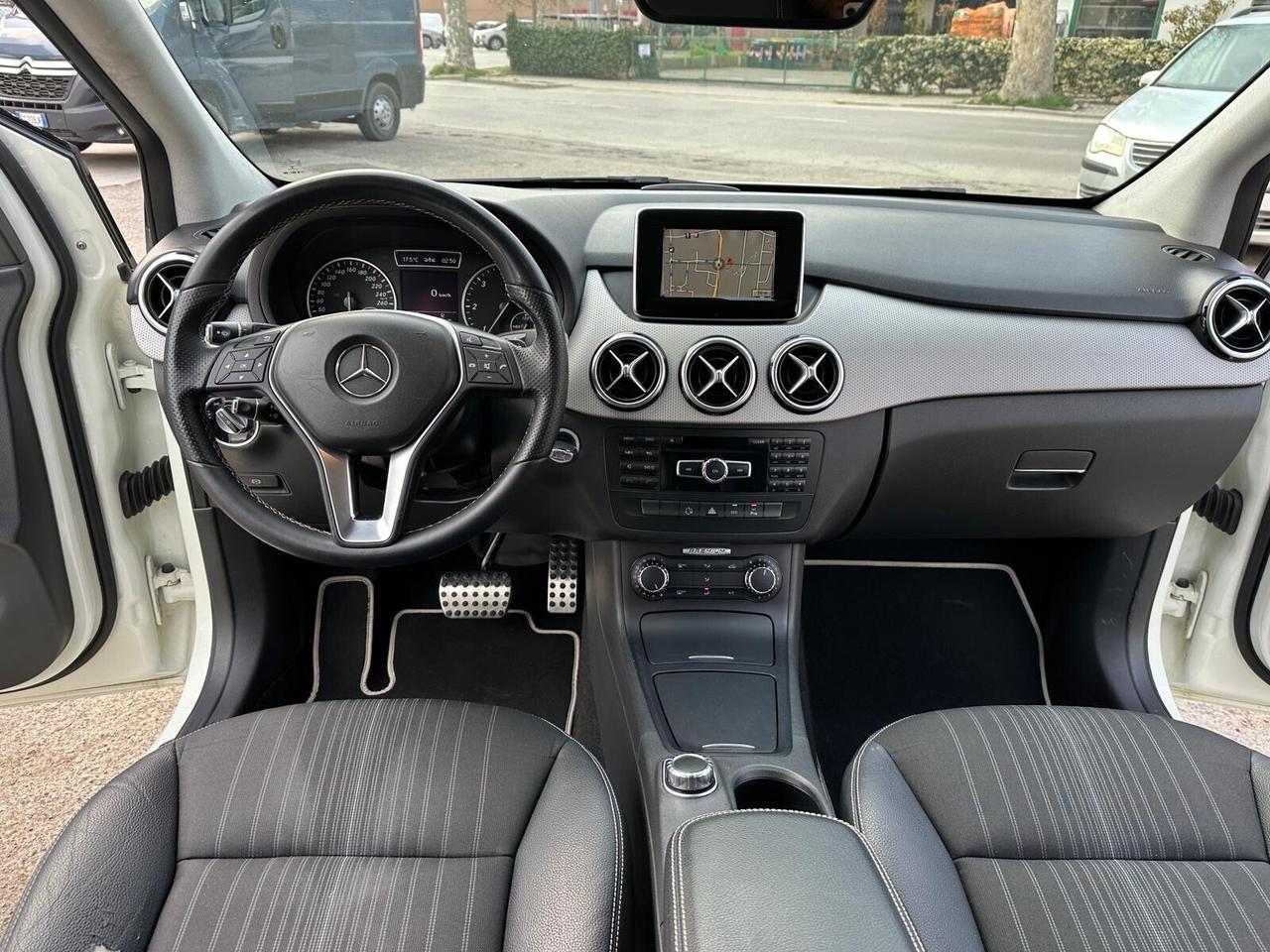 Mercedes-Benz B 200 CDI Premium Automatic 2015