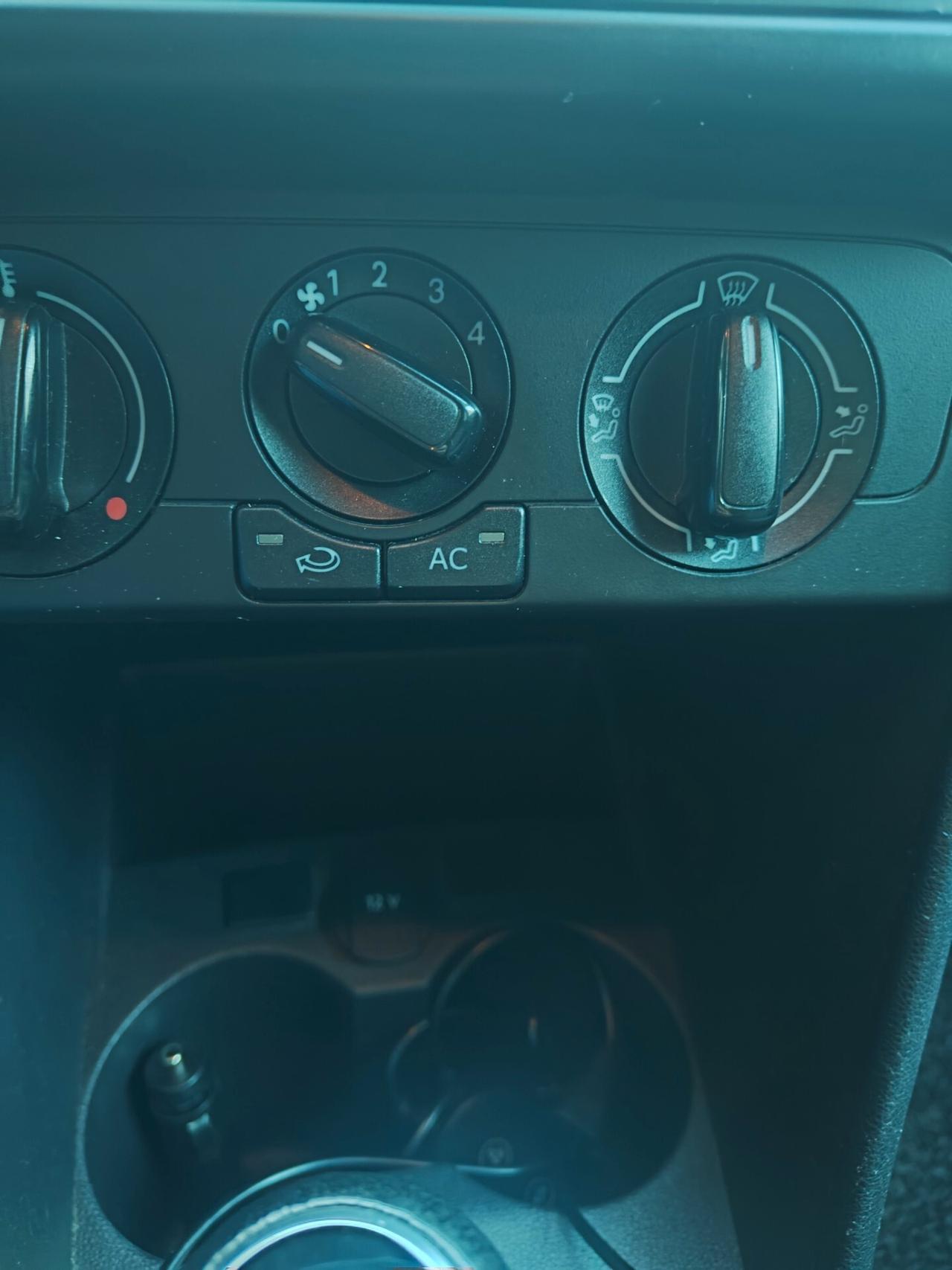 Volkswagen Polo 1.2 5 porte Trendline