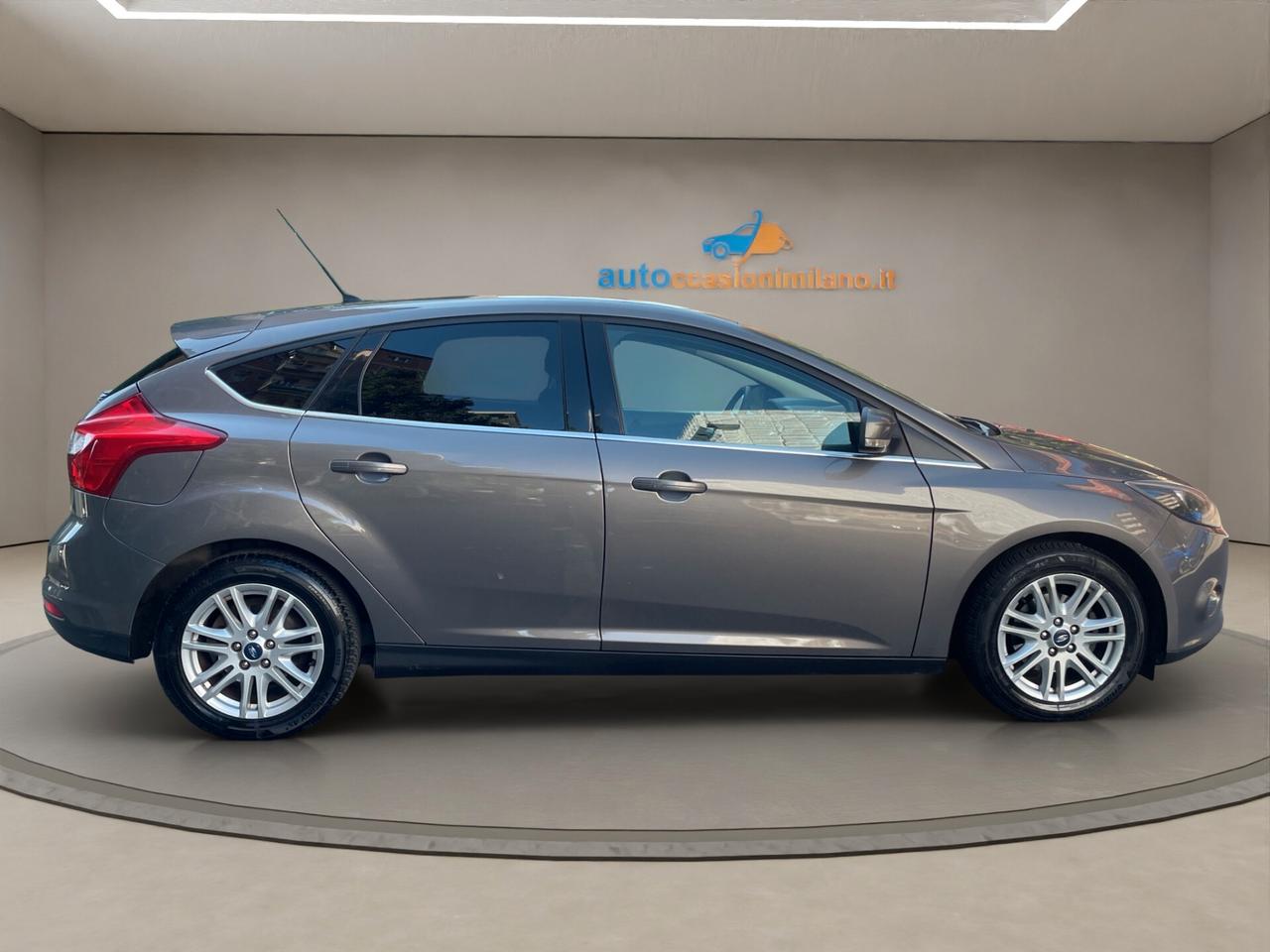 Ford Focus UNICO PROPRIETARIO - NEOPATENTATI