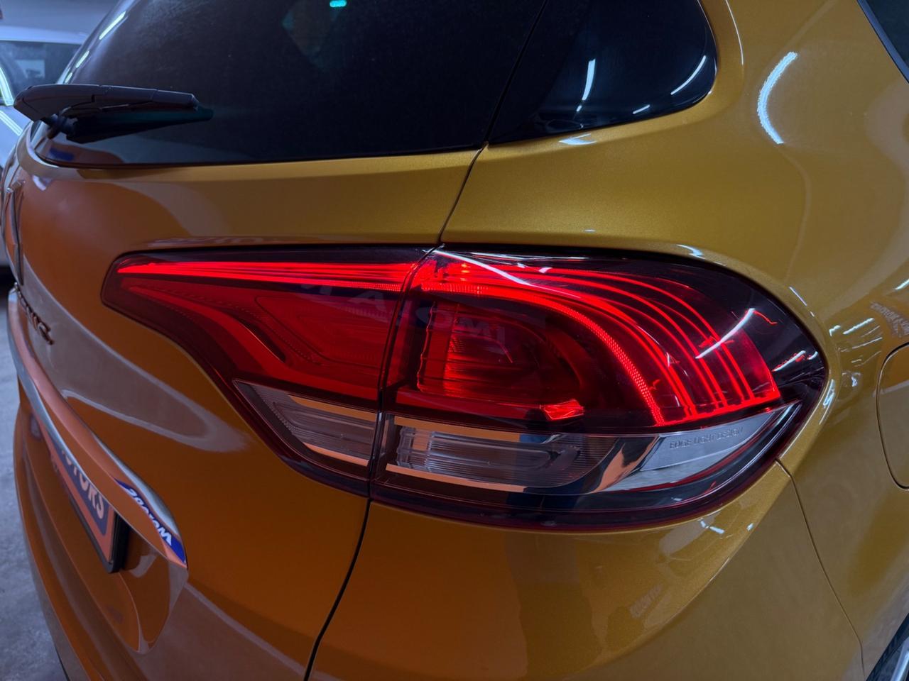 Renault Scenic Scénic dCi 8V 110 CV EDC Energy Intens