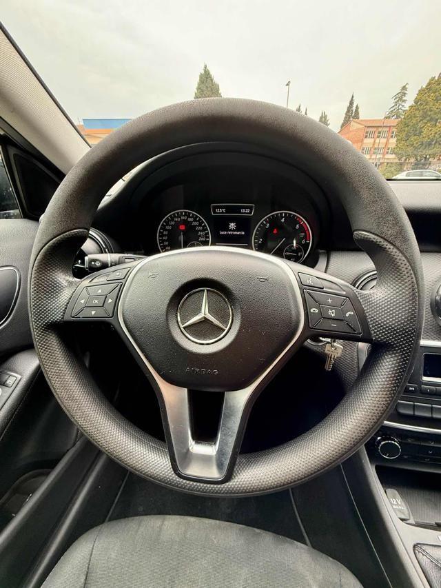 MERCEDES-BENZ A 180 CDI BlueEFFICIENCY Executive
