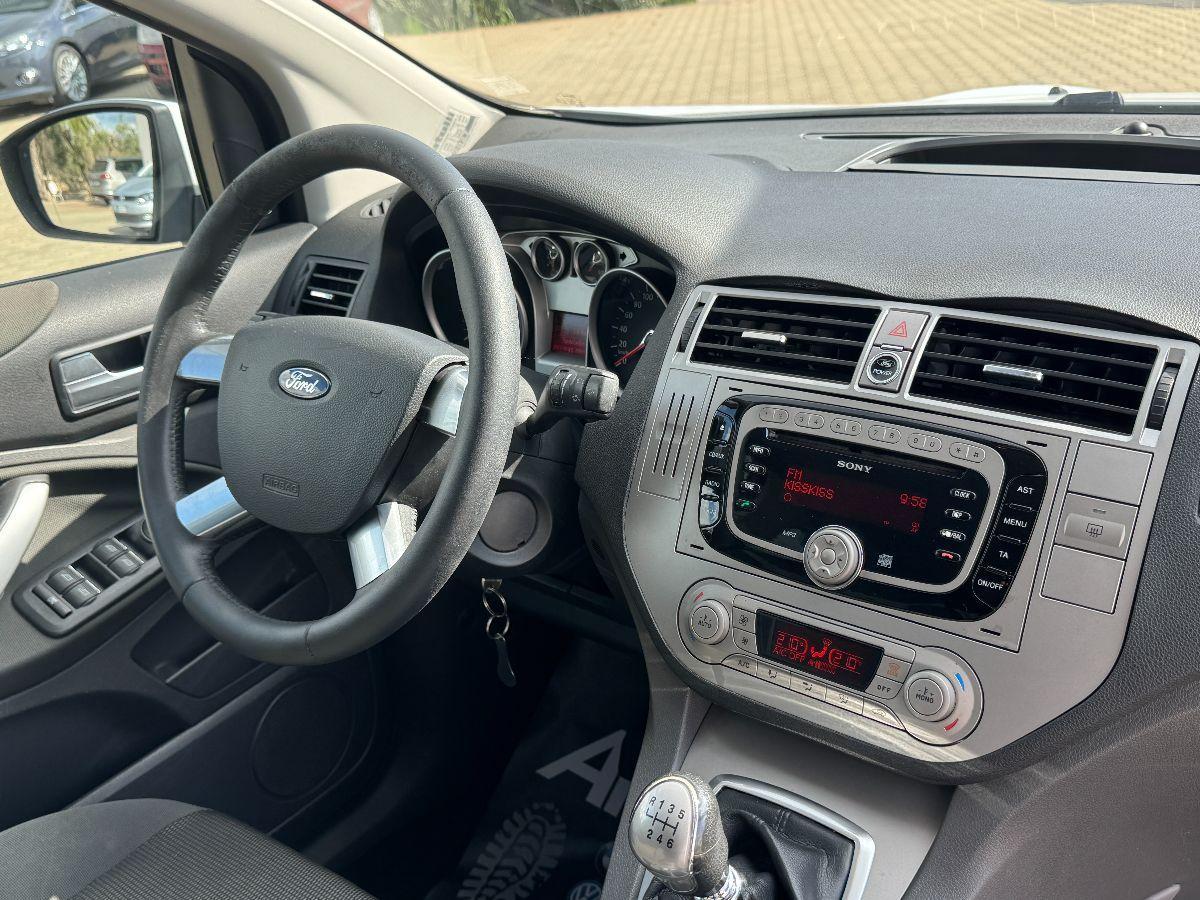 FORD Kuga 2.0 TDCi 140CV Titanium