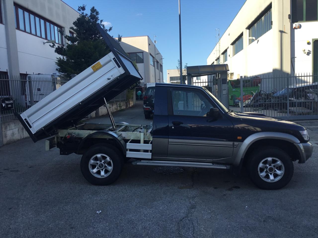 Nissan Patrol GR 3.0 TD passo lungo pik up cassone ribaltabile
