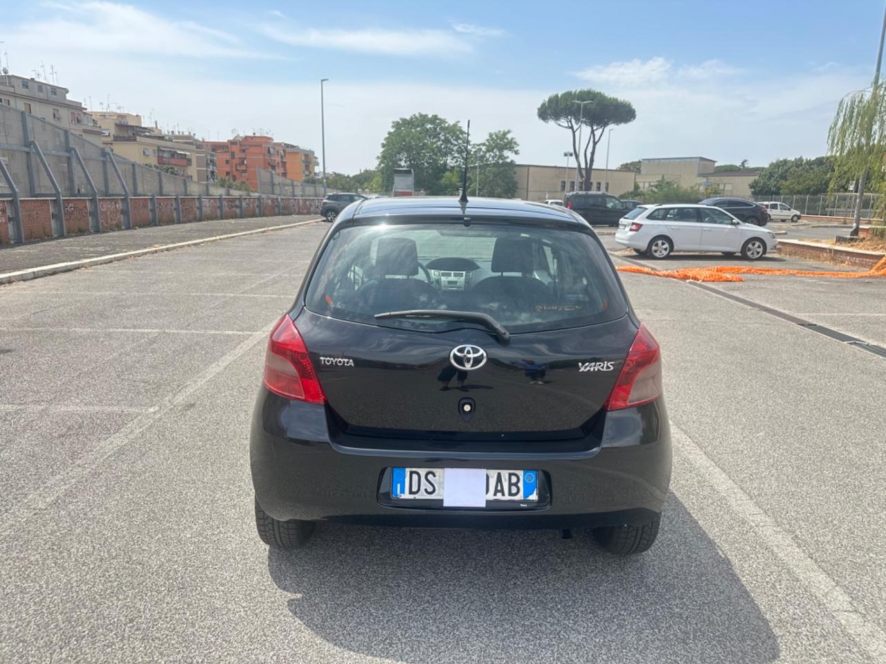 Toyota Yaris 1.0 5p Sol *47.000KM