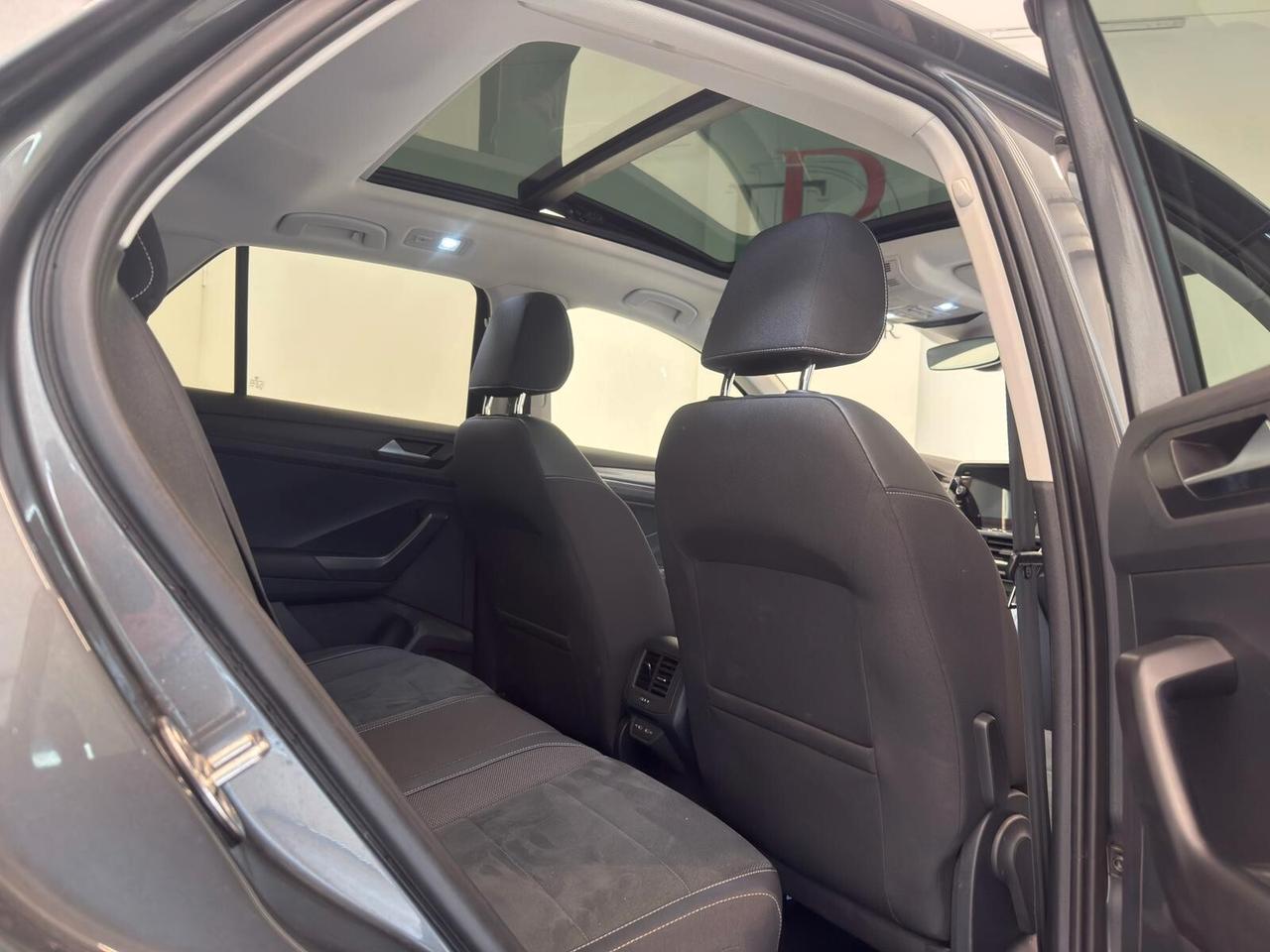 Volkswagen T-Roc 2.0 DSG Style