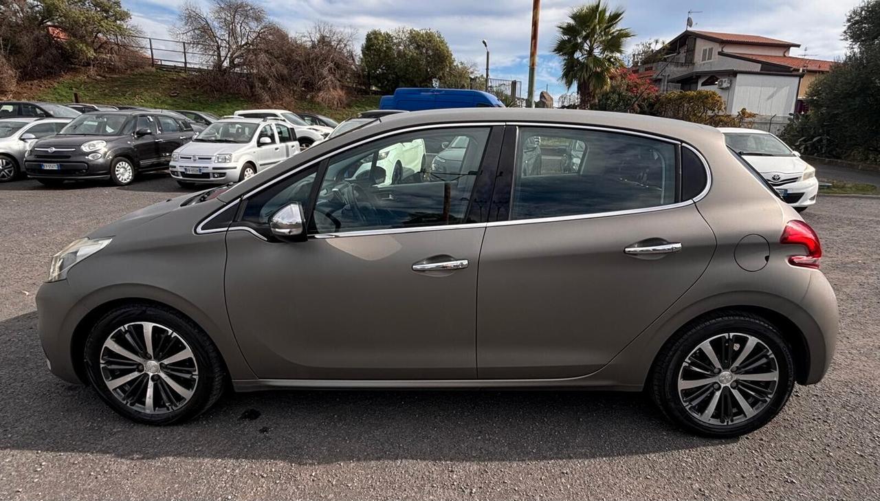 Peugeot 208 BlueHDi 100 5 porte Allure