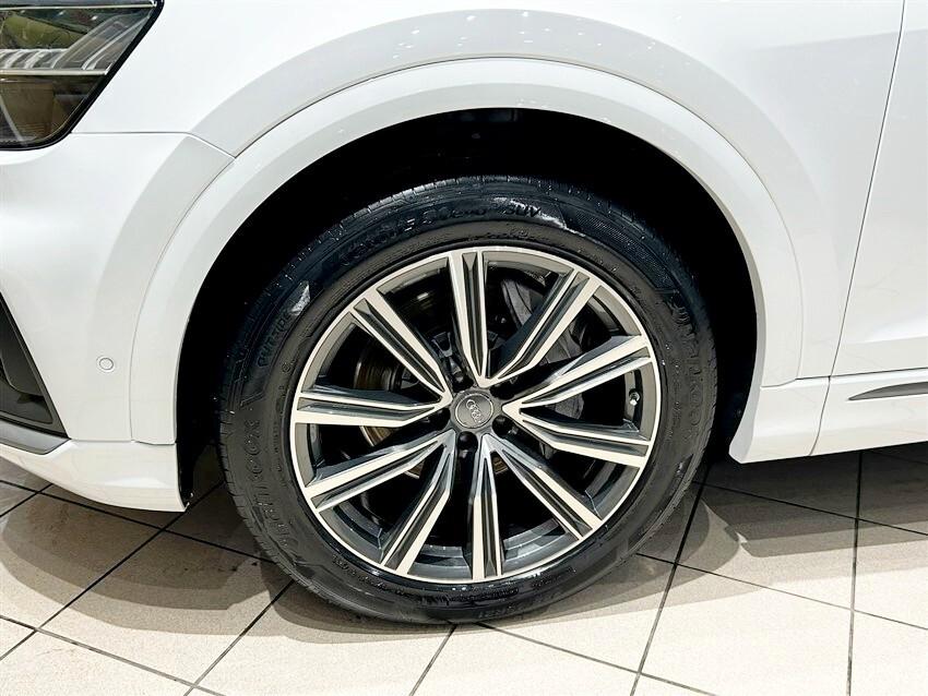 Audi Q8 50 TDI 286 CV quattro tiptronic Sport