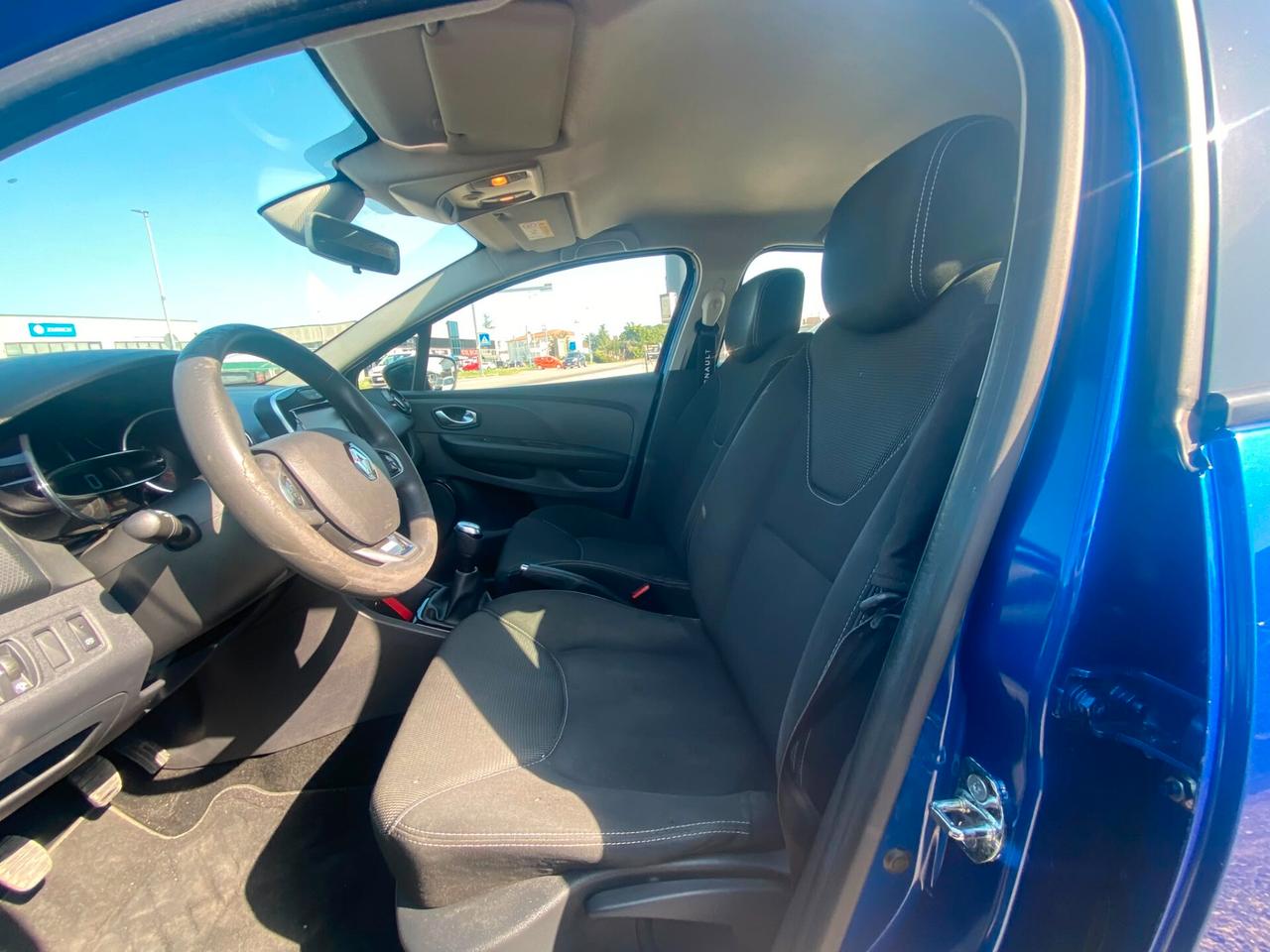Renault Clio TCe 12V 90 CV GPL 5 porte Moschino Intens