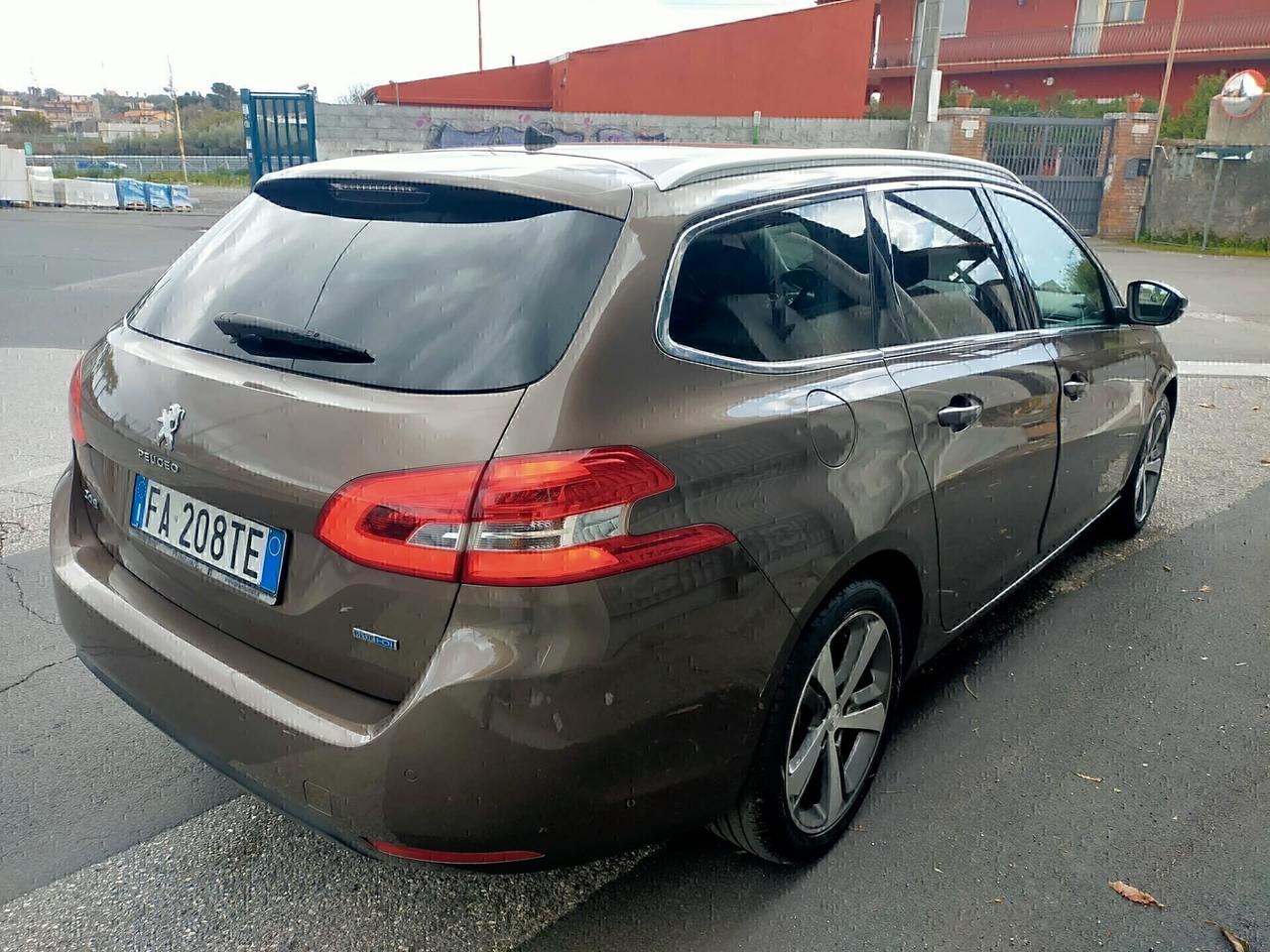 Peugeot 308 BlueHDi PERFETTA