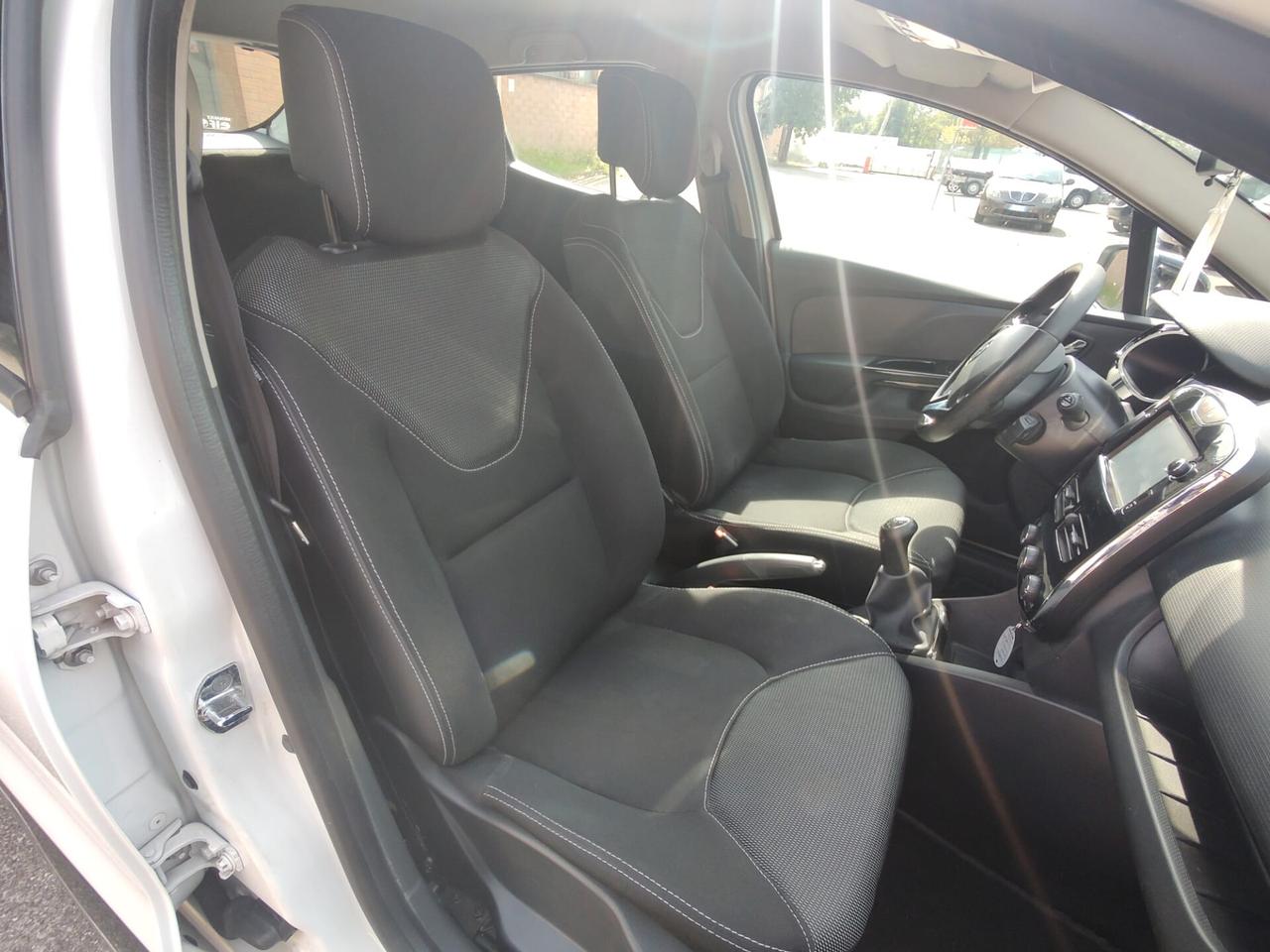 Renault Clio 1.2 75CV GPL 5 porte Live, BENZINA\GPL, OK NEOPATENTATI