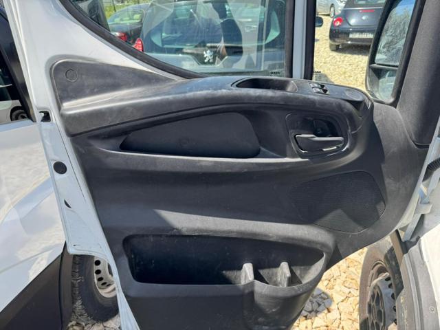 IVECO Daily 35S12V 2.3 HPT PM-SL-TM Furgone