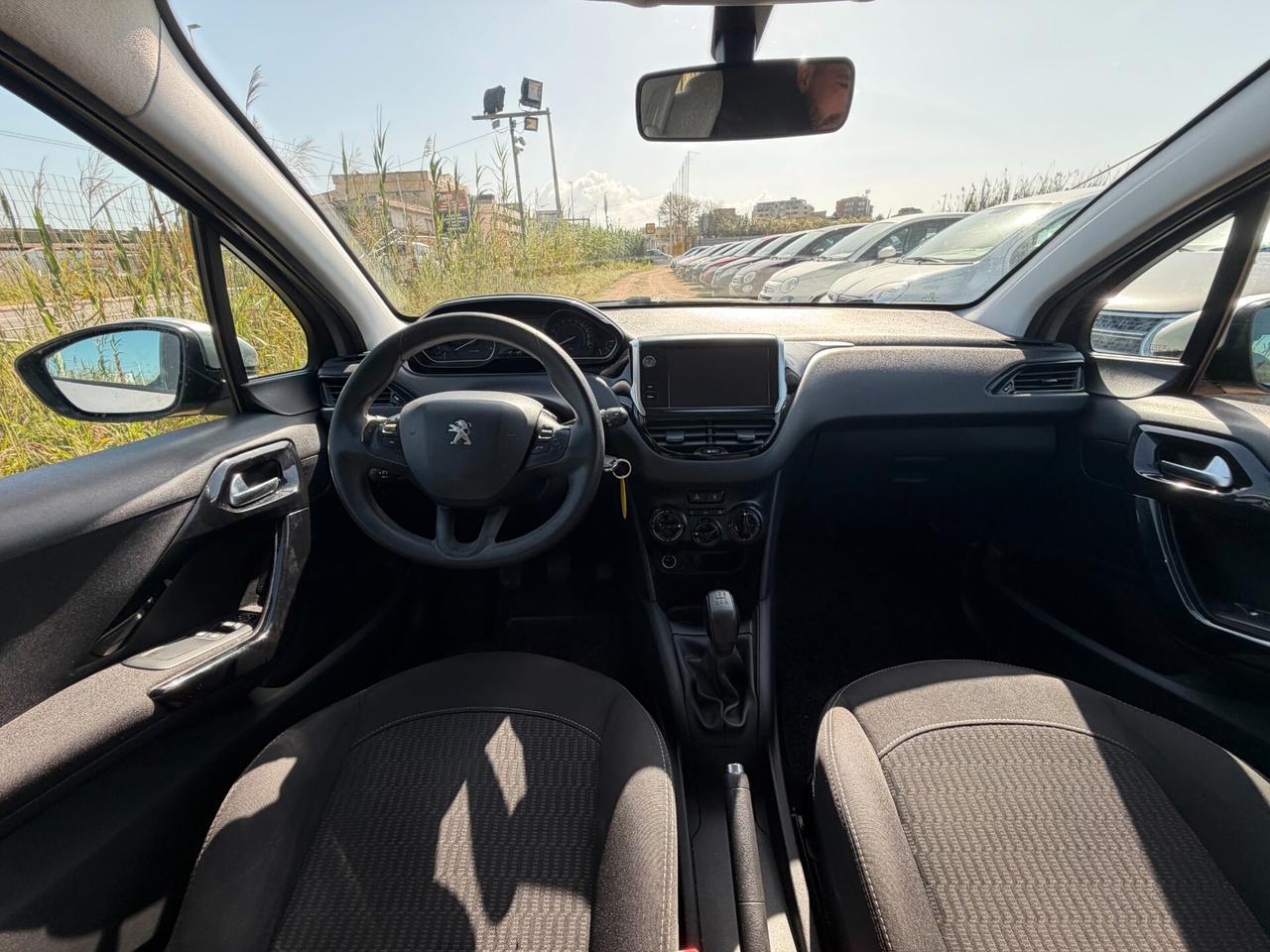 PEUGEOT 208 1.6 HDI ANNO 2018 75CV ADATTA NEOPATENTATI