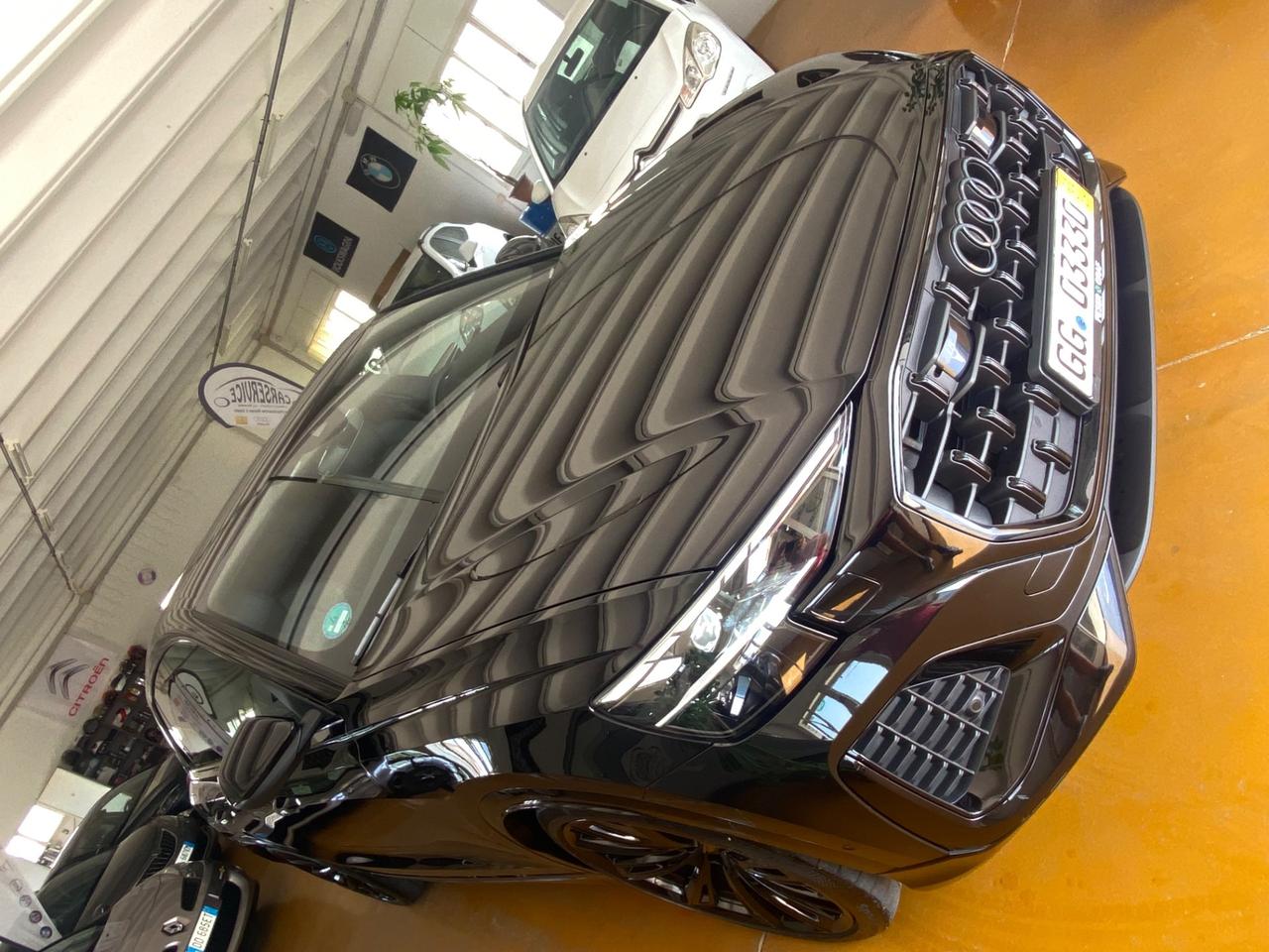 Audi Q8 SUV 50 TDI 286 CV quattro tiptronic S line edition Matrix Tetto