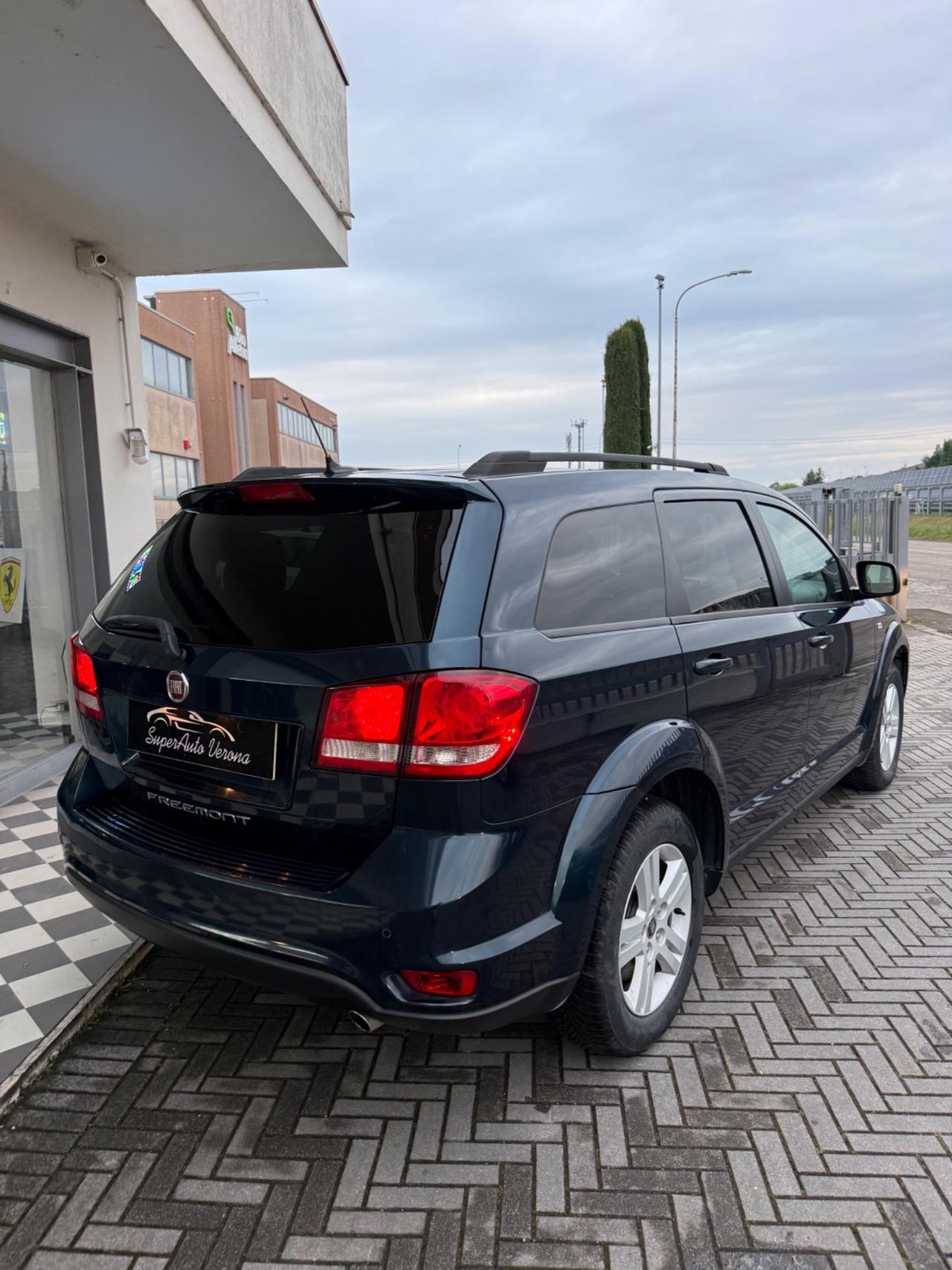 7 POSTI Fiat Freemont 2.0 Multijet 170 CV Urban