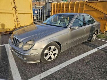 MERCEDES-BENZ E 270 CDI cat Avantgarde