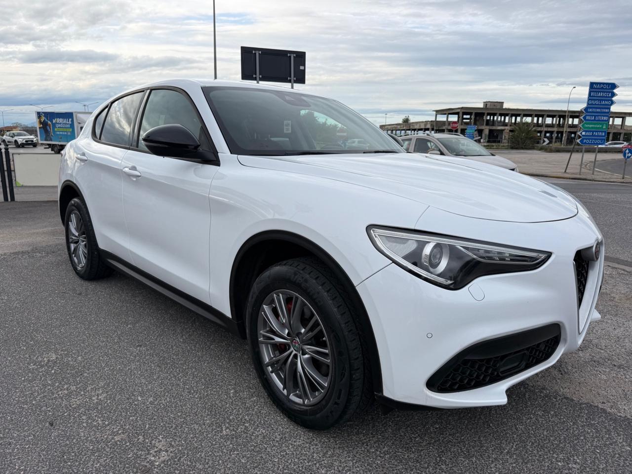 Alfa Romeo Stelvio 2.0 Turbo 200 CV AT8 Q4 Super