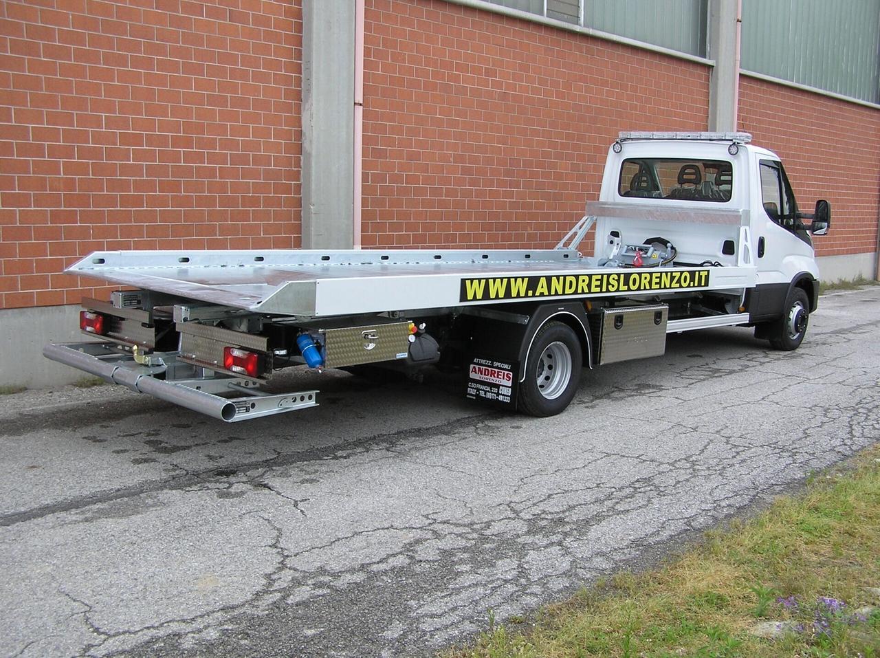 Carro attrezzi IVECO Daily72C18 pianale e forca gru