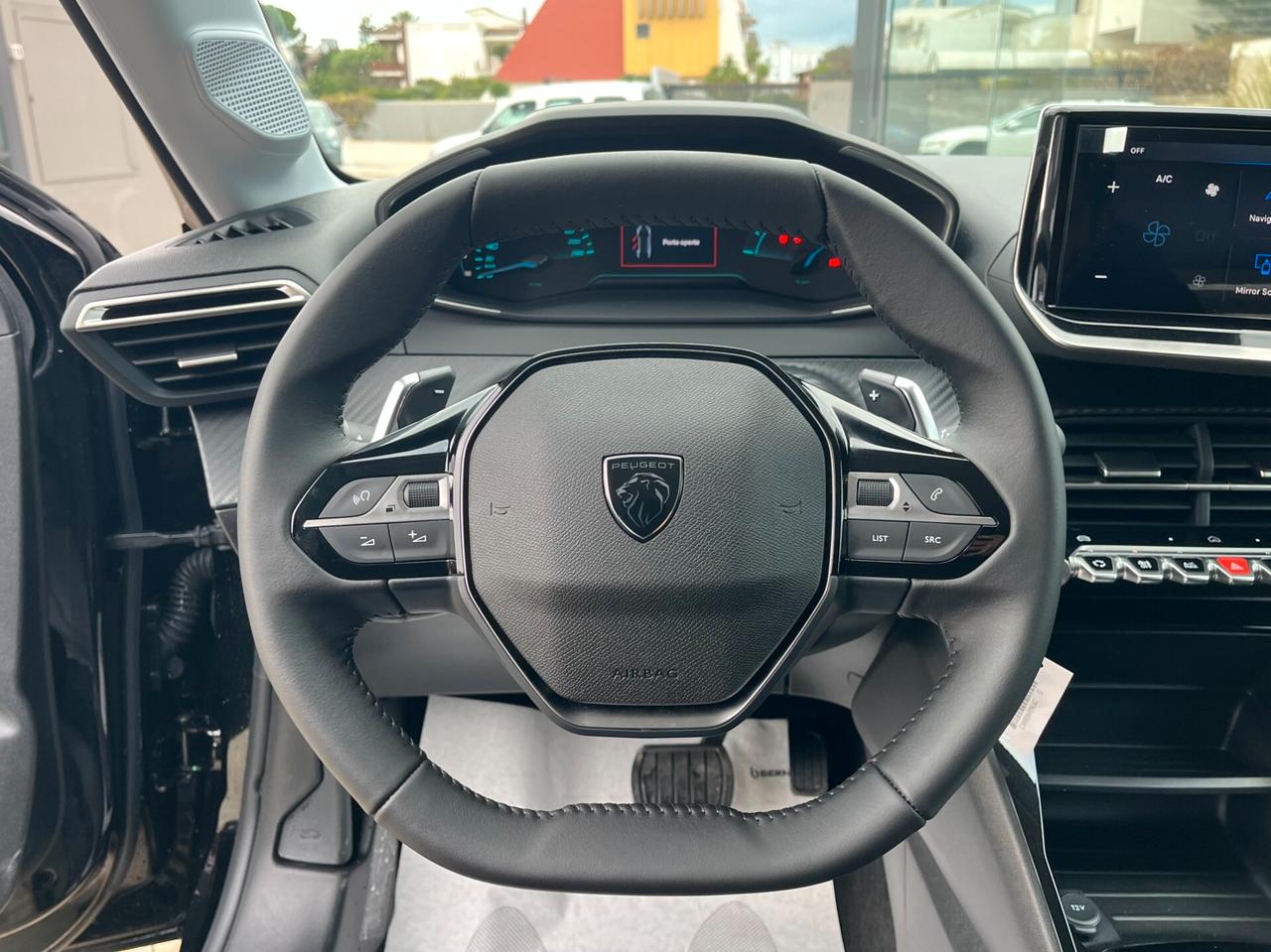 Peugeot 208 Hybrid 110 e-DCS6 Business Automatic Km0