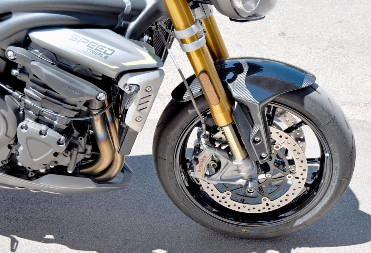 Triumph Speed Triple R 1200 rs