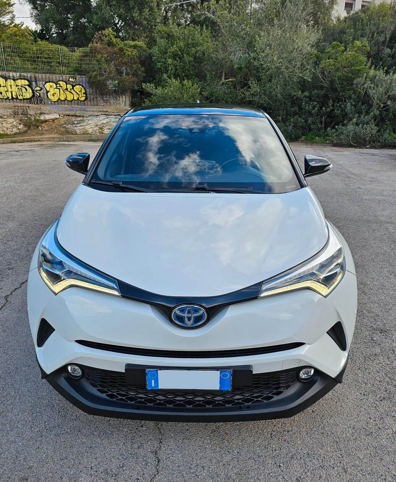 Toyota C-HR 1.8 Hybrid E-CVT Style