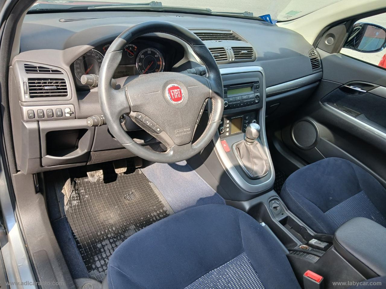 FIAT Croma 1.9 MJT Emotion