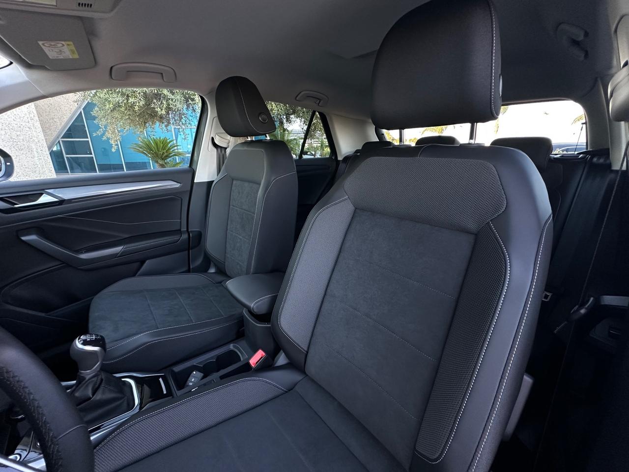 Volkswagen T-Roc 1.0 tsi Style possibilità noleggio no scoring