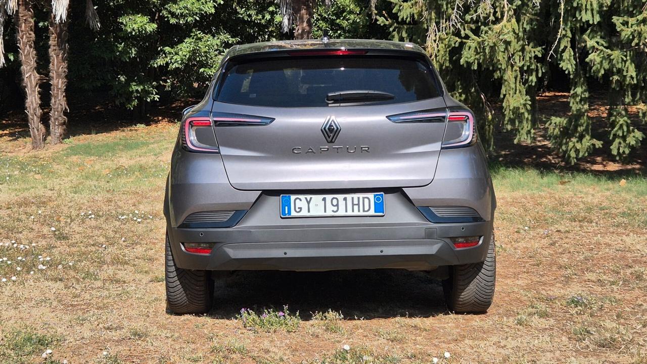 Renault Captur 1.0 TCe 90CV Techno 2025 38.000KM GPL Leggi testo