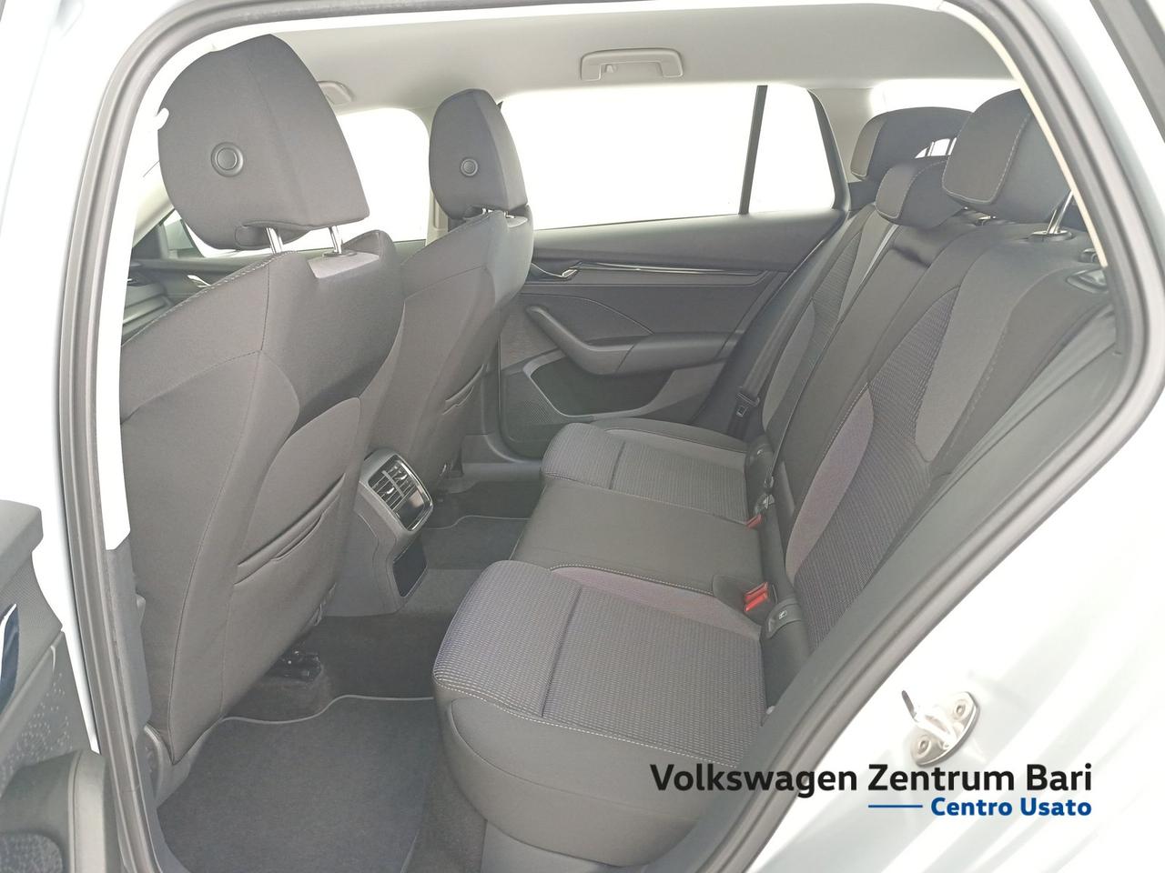 Skoda Octavia wagon 2.0 tdi evo ambition 115cv dsg