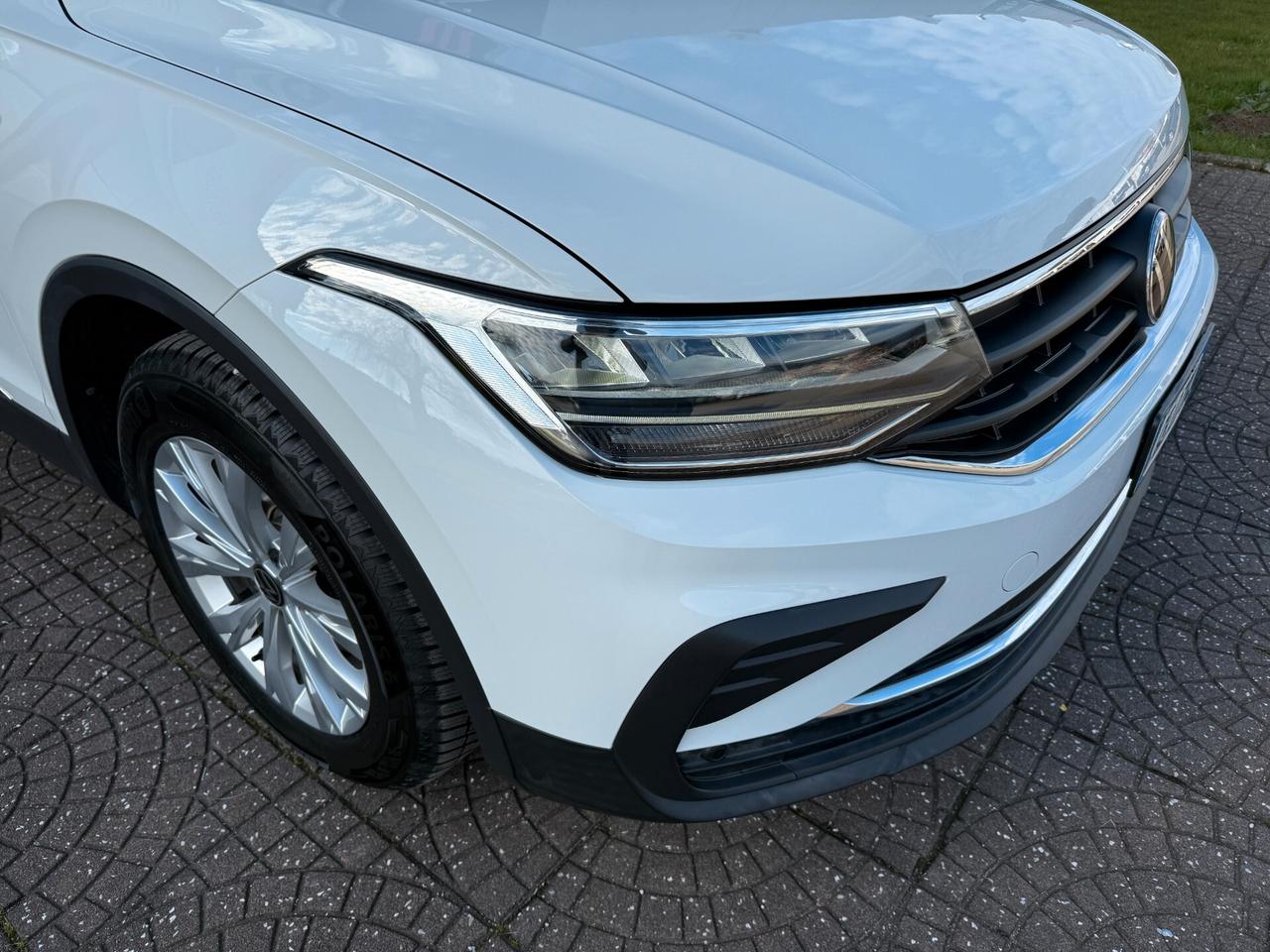 Volkswagen Tiguan 2.0 TDI 150 CV SCR DSG Elegance