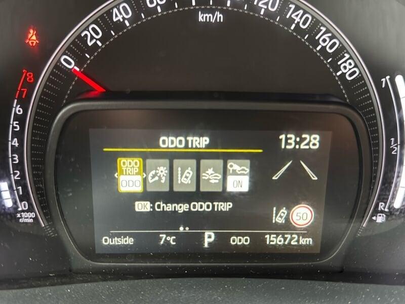 Toyota Aygo X Aygo X 1.0 VVT-i 72 CV 5 porte Trend, A/T