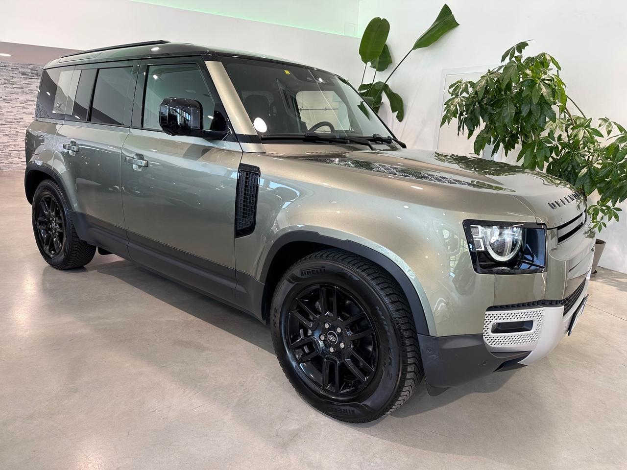 Land Rover Defender 110 3.0D I6 200 CV AWD Auto SE