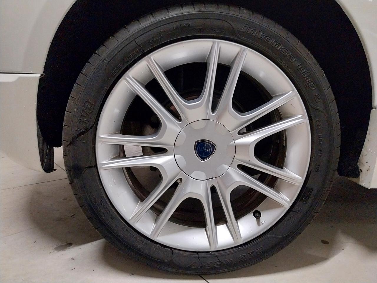 Lancia Delta 1.6 MJT DPF Platinum - ok neopatentati