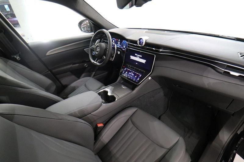 Maserati Grecale GT Hybrid 250 MY24