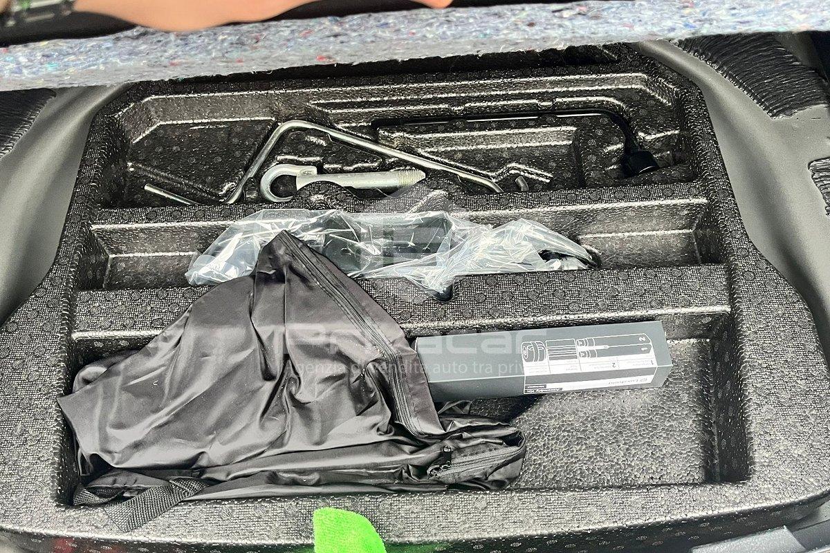 TOYOTA Auris Touring Sports 1.8 Hybrid Business