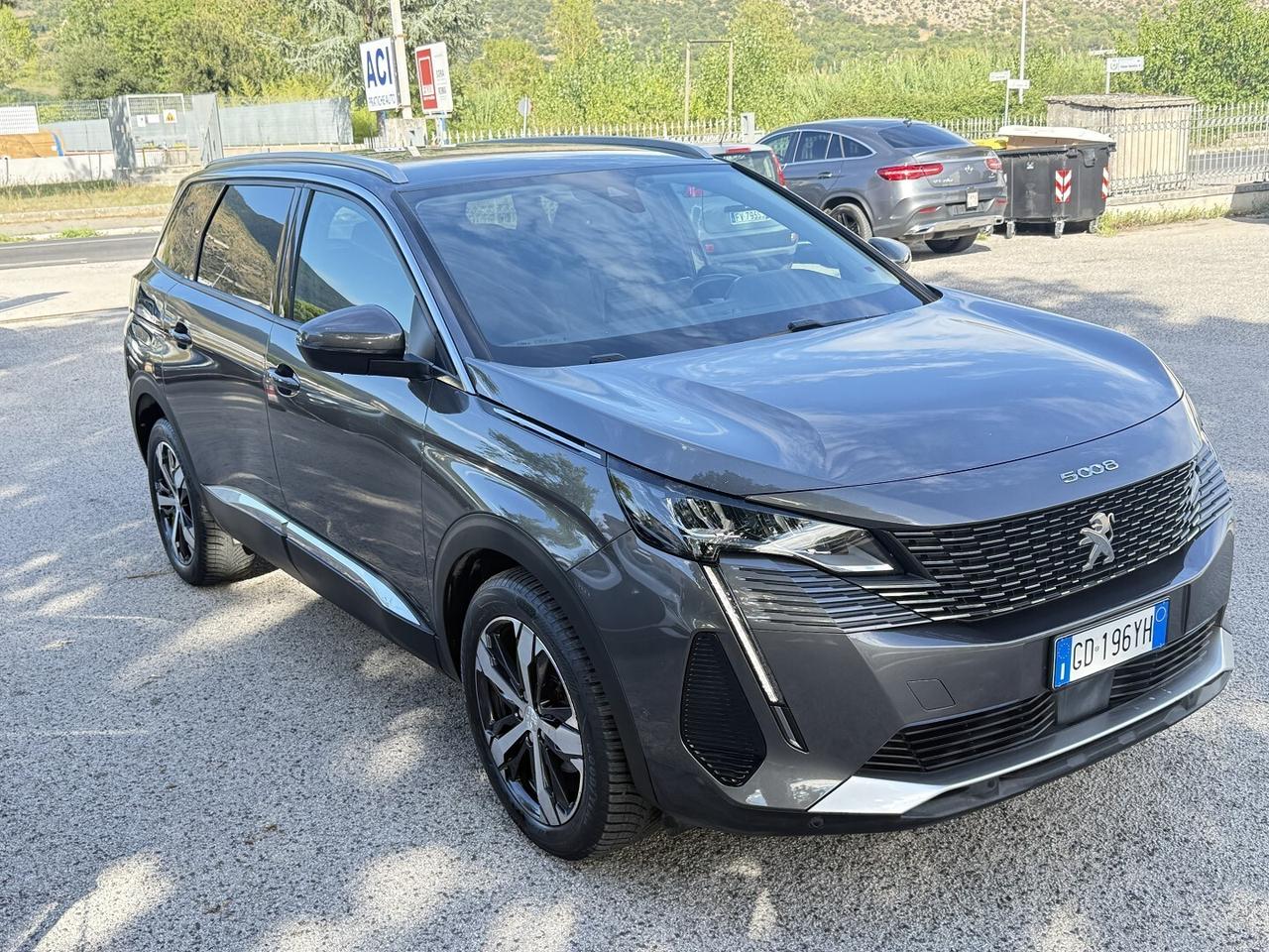 PEUGEOT 5008 1.5TDCI 4X4 GT LINE 7 POSTI