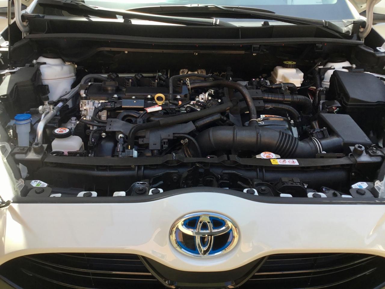 Toyota Yaris 1.5 Hybrid 5 porte Business