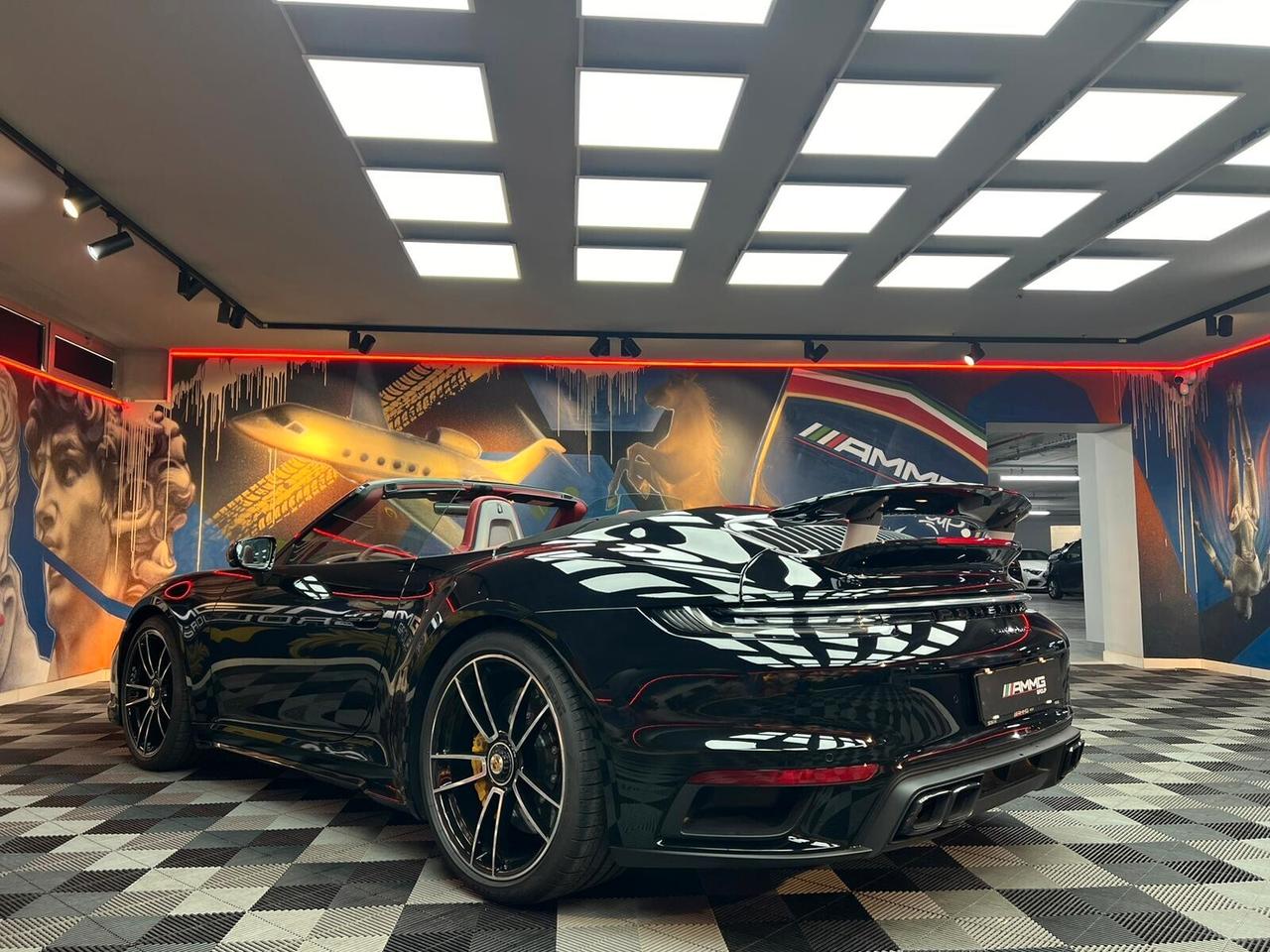 Porsche 911 Turbo S Cabrio 3.7 auto (992)