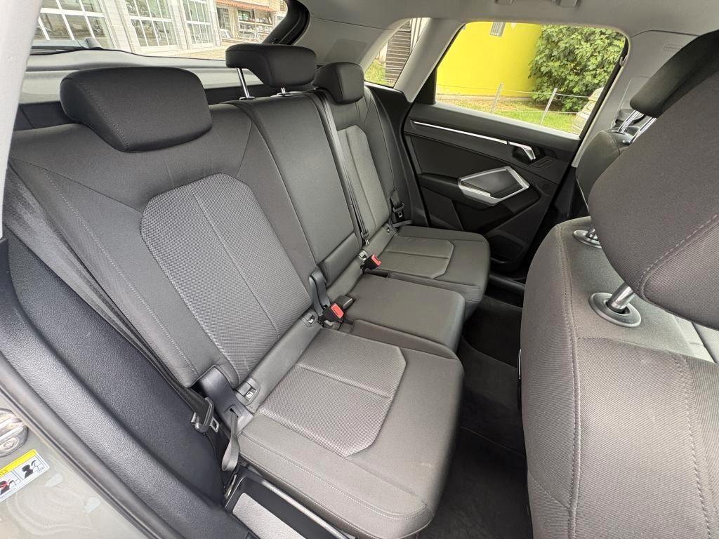 Audi Q3 35 TDI 2.0 150cv S tronic Business