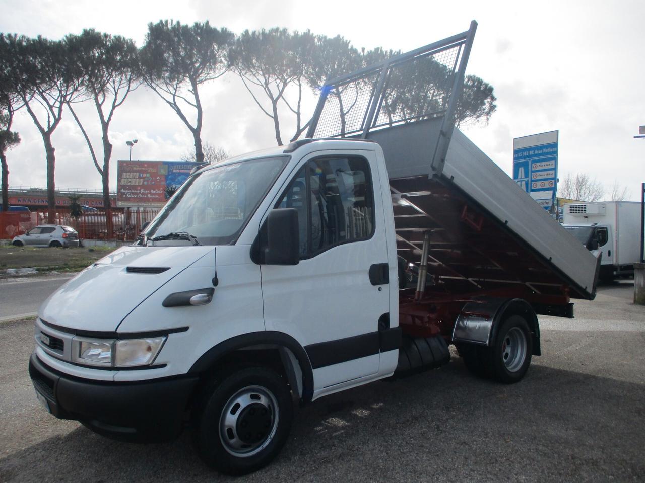 Iveco Daily 35C15 2.8 150CV RIBALTABILE TRILAT. TAGLIANDATO
