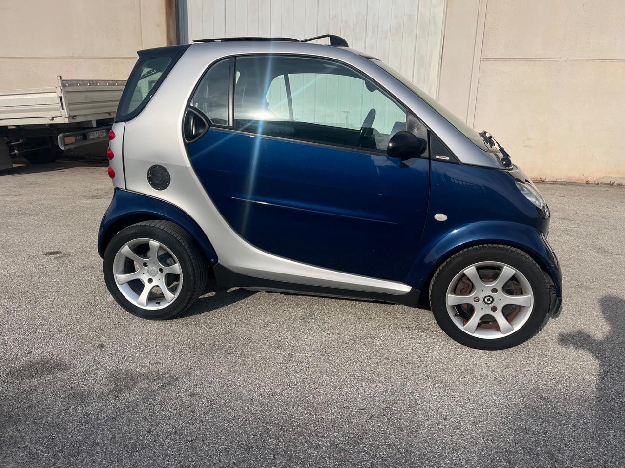 Smart ForTwo 700 coupé Cambio Automatico