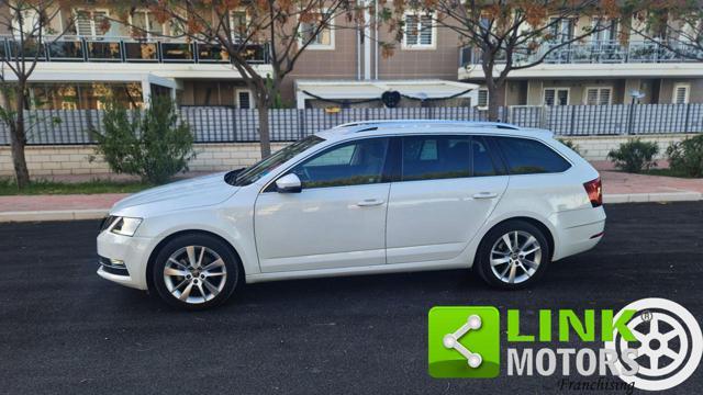 SKODA Octavia 1.5 DSG Wagon Style G-Tec UNICO PROP.
