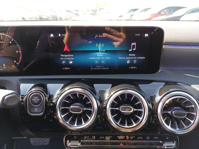 Mercedes-Benz Classe A A 180 d Automatic Sport NIGHT-EDITION