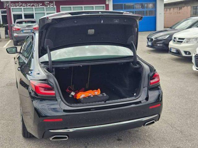 BMW 520 Serie 5 G30 2020 Berlina 520d mhev 48V Luxury auto
