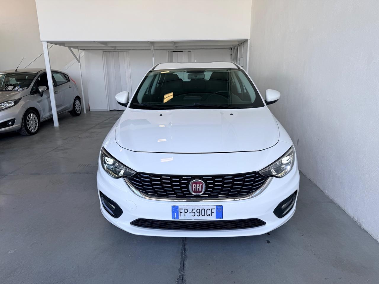 Fiat Tipo 1.6 Mjt 120 cv 5 porte berlina Lounge