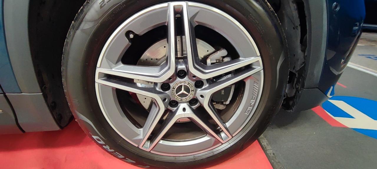 Mercedes-benz GLA 200 d Automatic Premium