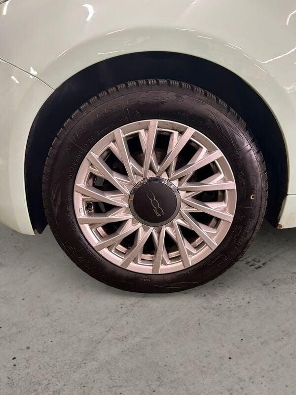 FIAT 500 500 1.2 Lounge