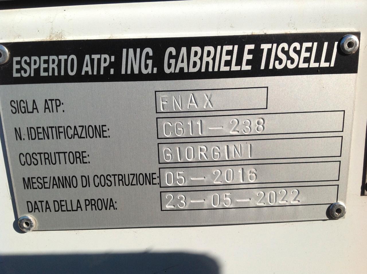 Renault Master 2.3 dCi Frigo incidentato